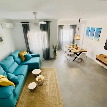 Apartament Azul/ *